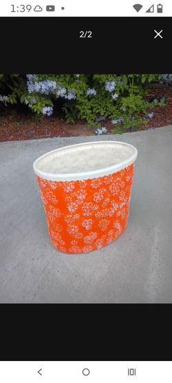 Plant Pot  Ceramic 12" T X  7" W