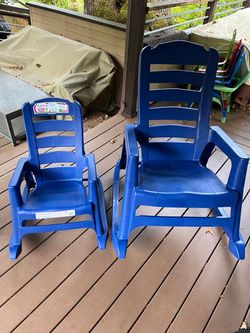 Large and small outdoor rocking chairs