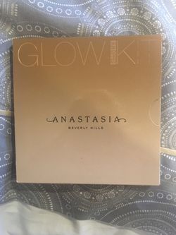 Anastasia Glow Kit