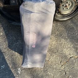 Baby Trend Bassinet. For New Born 0-6 Months