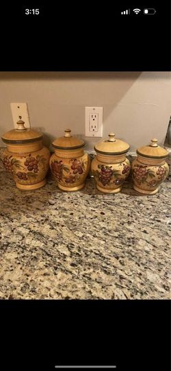 set of 4 casa vero canister set