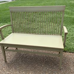 Distressed bench - Like New  (matching Chairs) 
