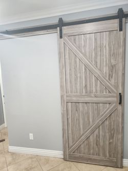 BARN DOOR 🚪