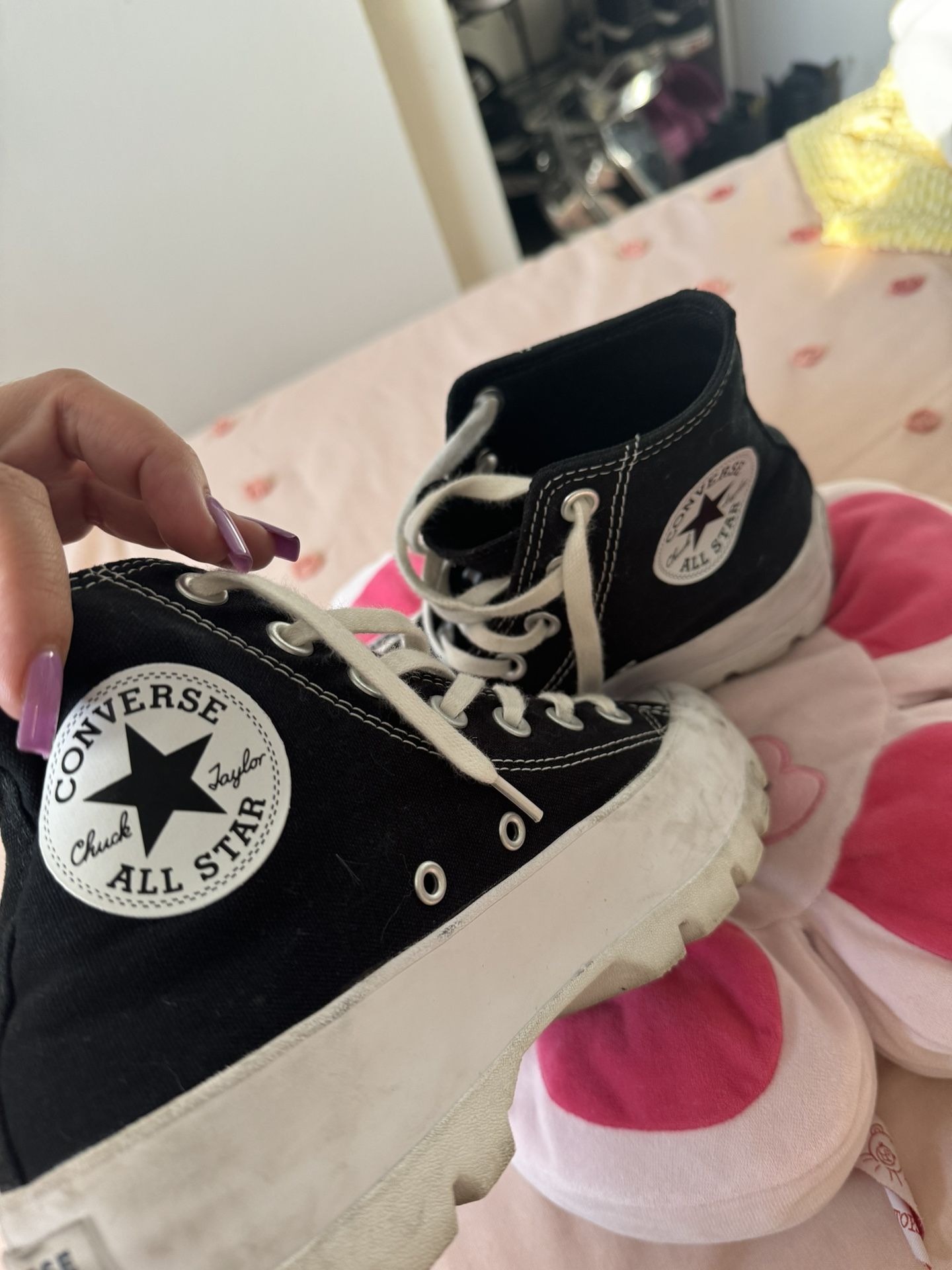 Converse