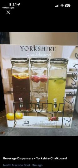 Set of three drink dispensers