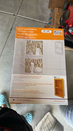 Shower niche