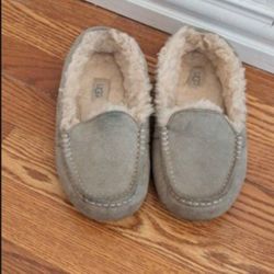 UGG Ansley Slippers Light Gray Size 8