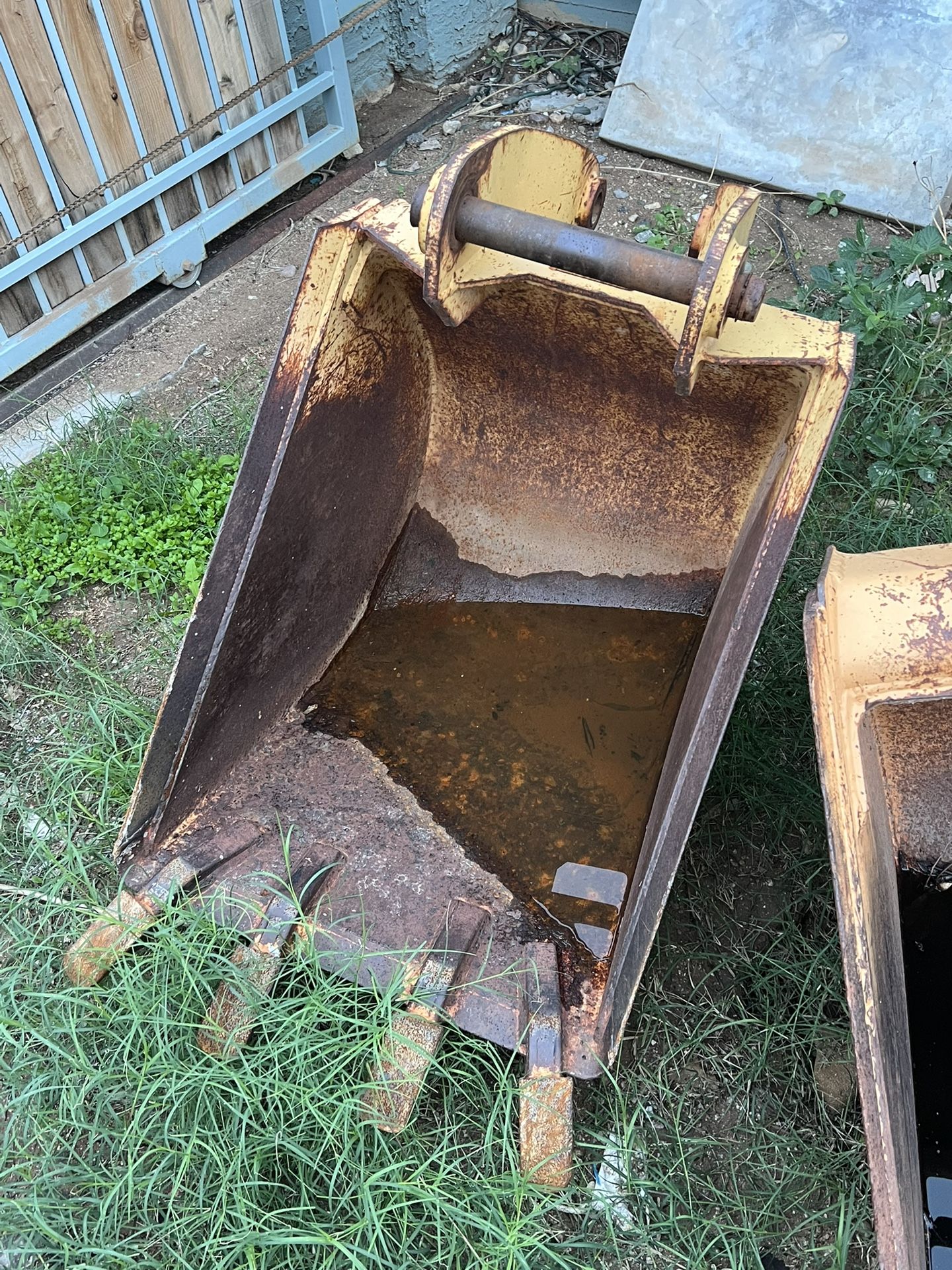 Excavator Buckets 