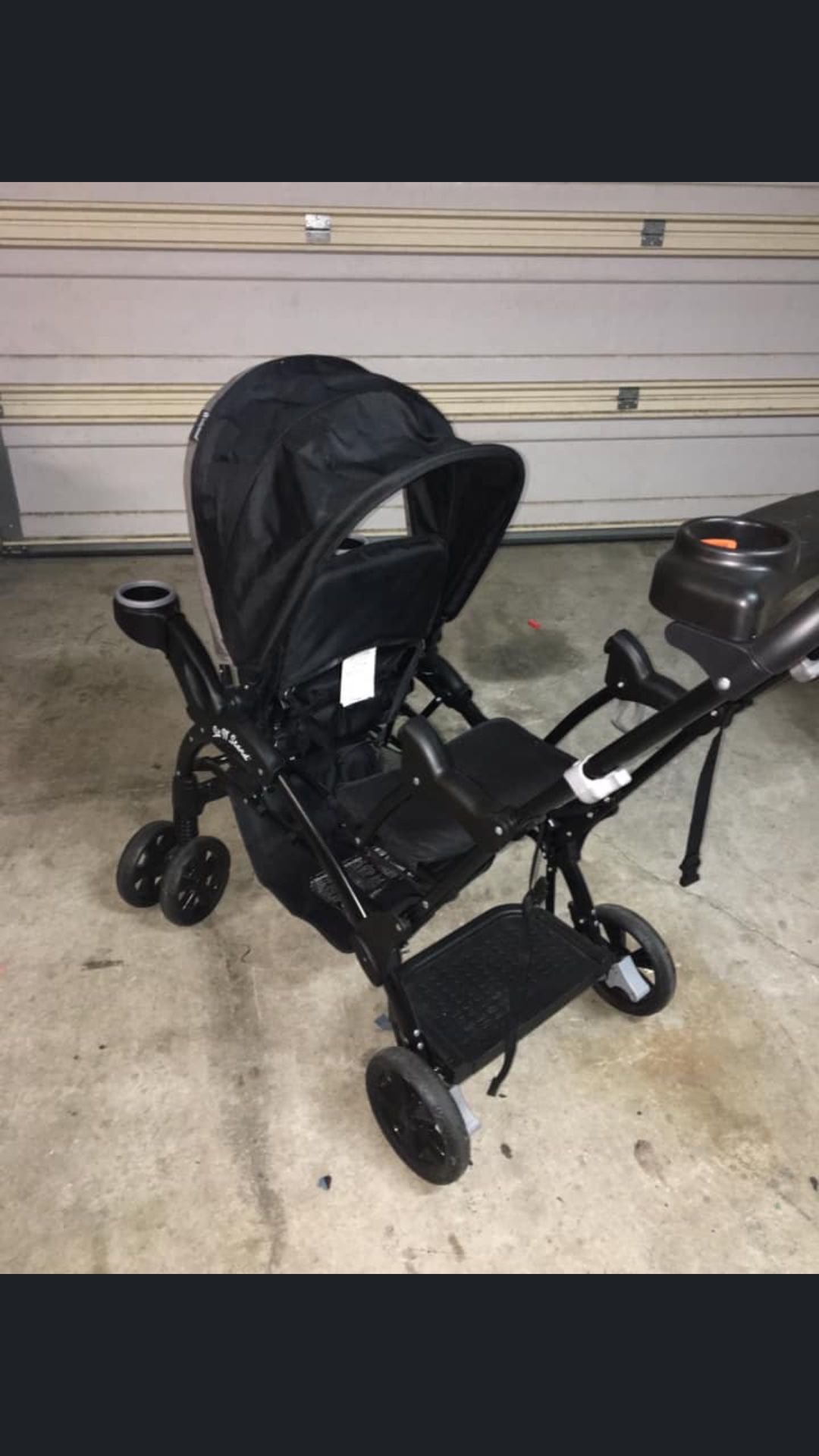 Sit-N-Stand Baby Trend Stroller