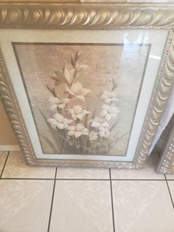 Decorative paintings, frames, cuadros