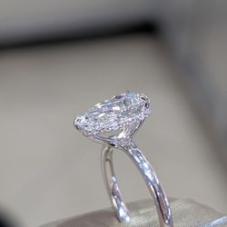 2.68Ctw Pear Diamond Ring In 14K White Gold 