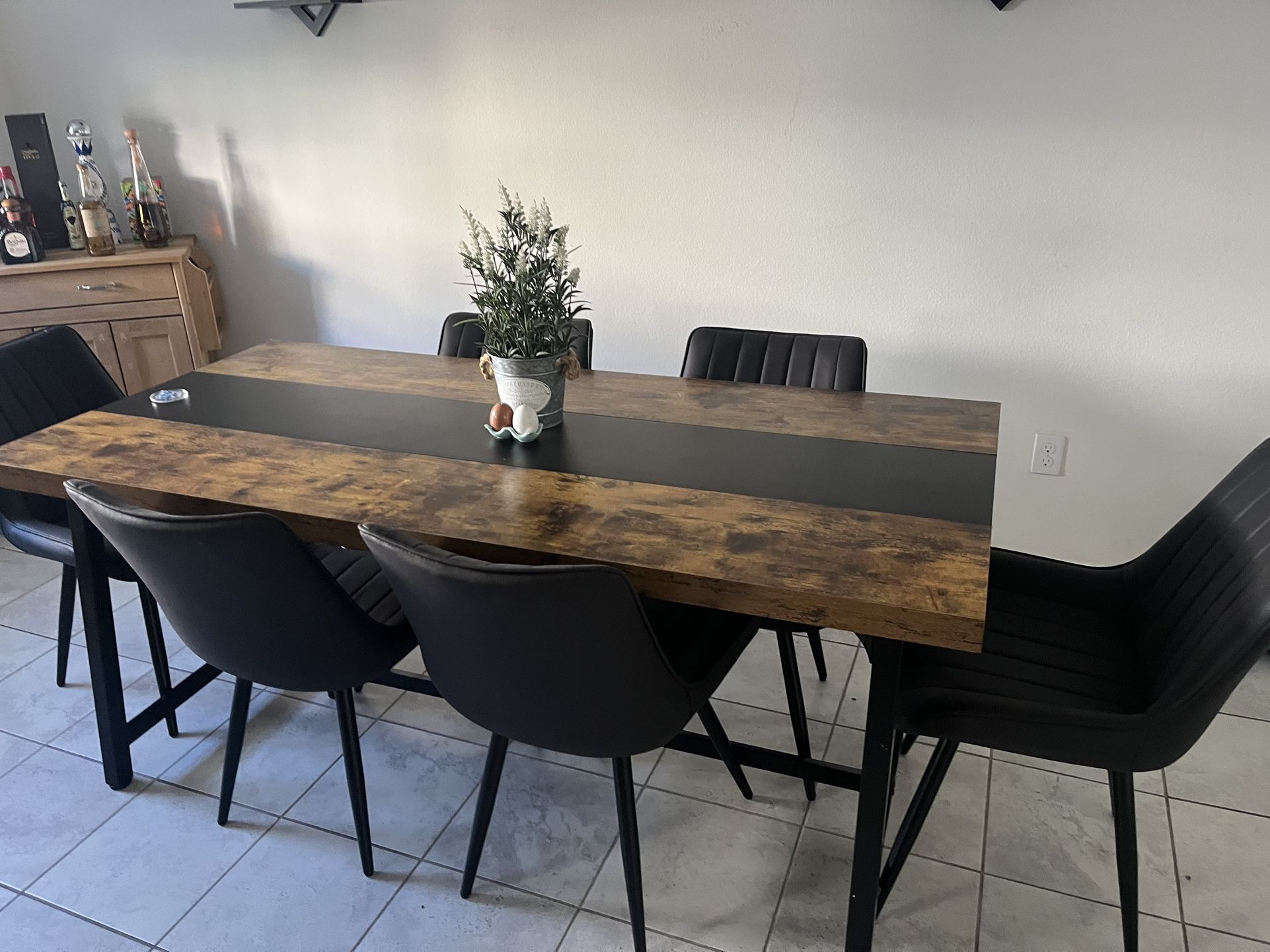 Dining Table  6ppl