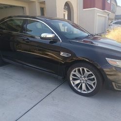 2013 Ford Taurus