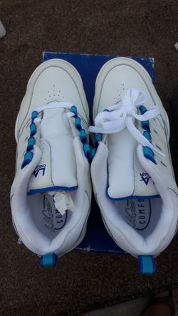 LA GEAR SHOES for women's fitness