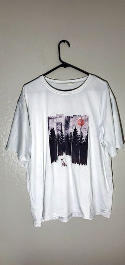White Forest Design T-Shirt – Like New – Fast Sale