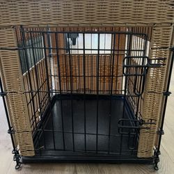 ***LIKE NEW DOG CRATE*****