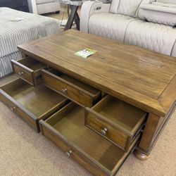 New Coffee Table Ashley 