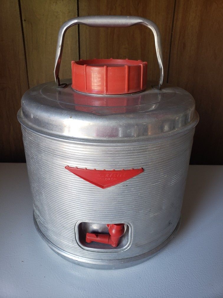 Coleman Featherlite Thermos