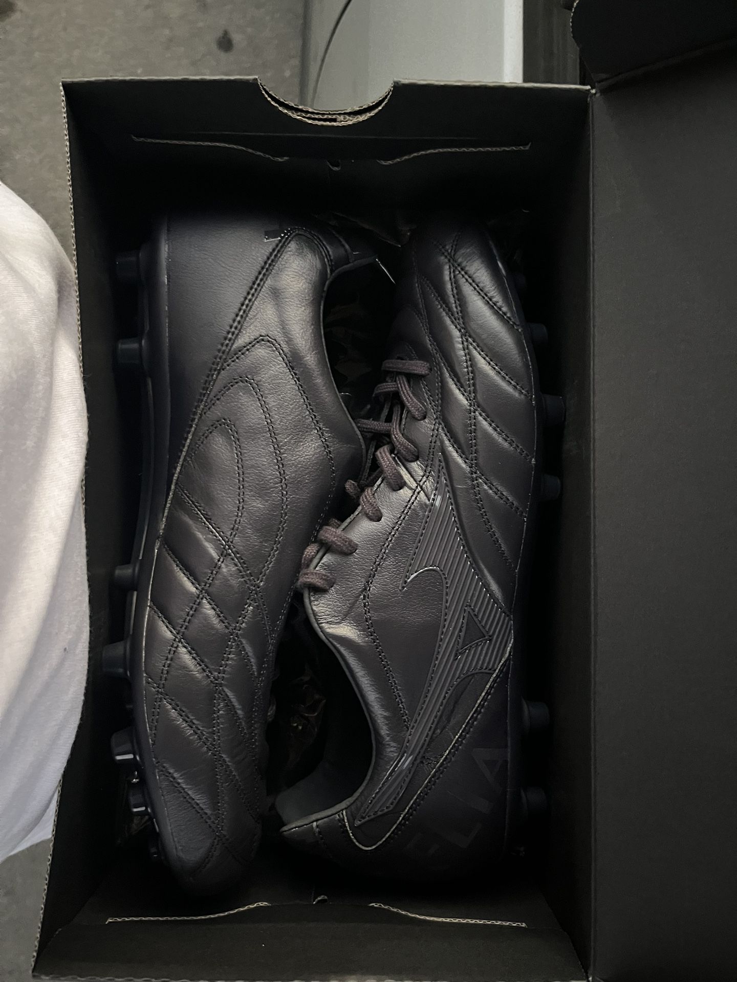 Mizuno Morelia Proto AG - Size 9US