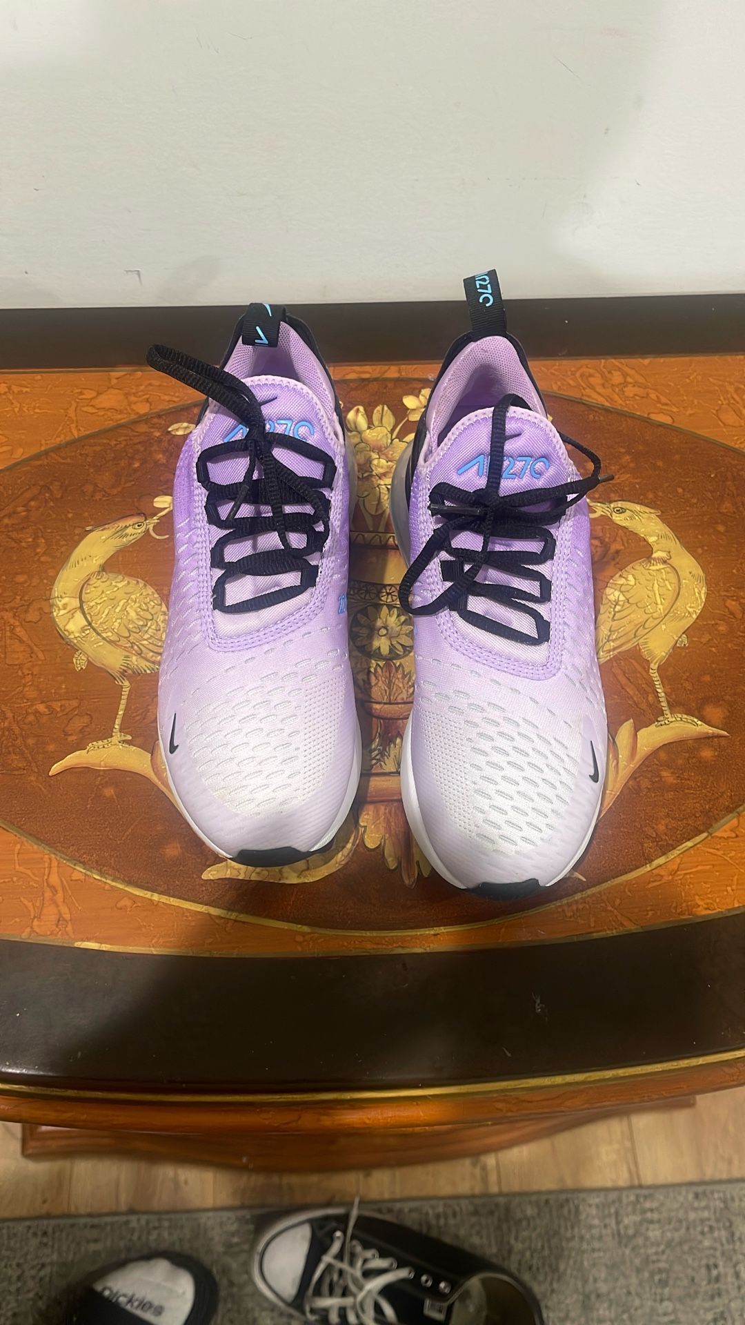Nike Air Max 270 ( Women’s) Size: US Women’s 8