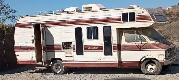 1980 DODGE MoTOR HOME