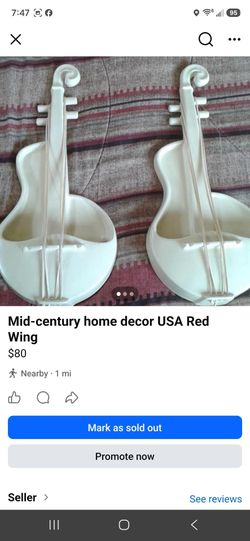 Usa red wing decor