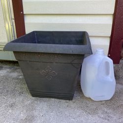 13” x 13”H Square Resin Planter Pot | **See All Pictures 