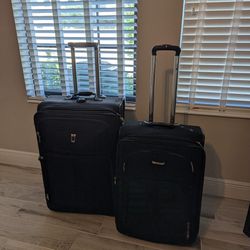 Delsey Lite Luggage Set