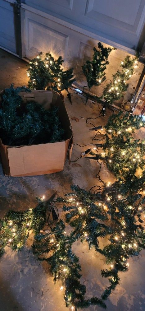 Lighted Pathway Christmas Tree