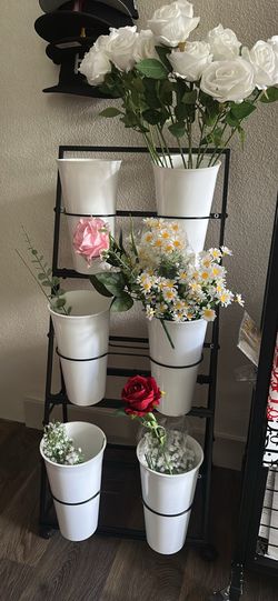 Flower bouquet holder