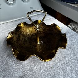 Vintage Bel-Terr China 22kt Weeping Gold ruffled Candy Dish With Handle 