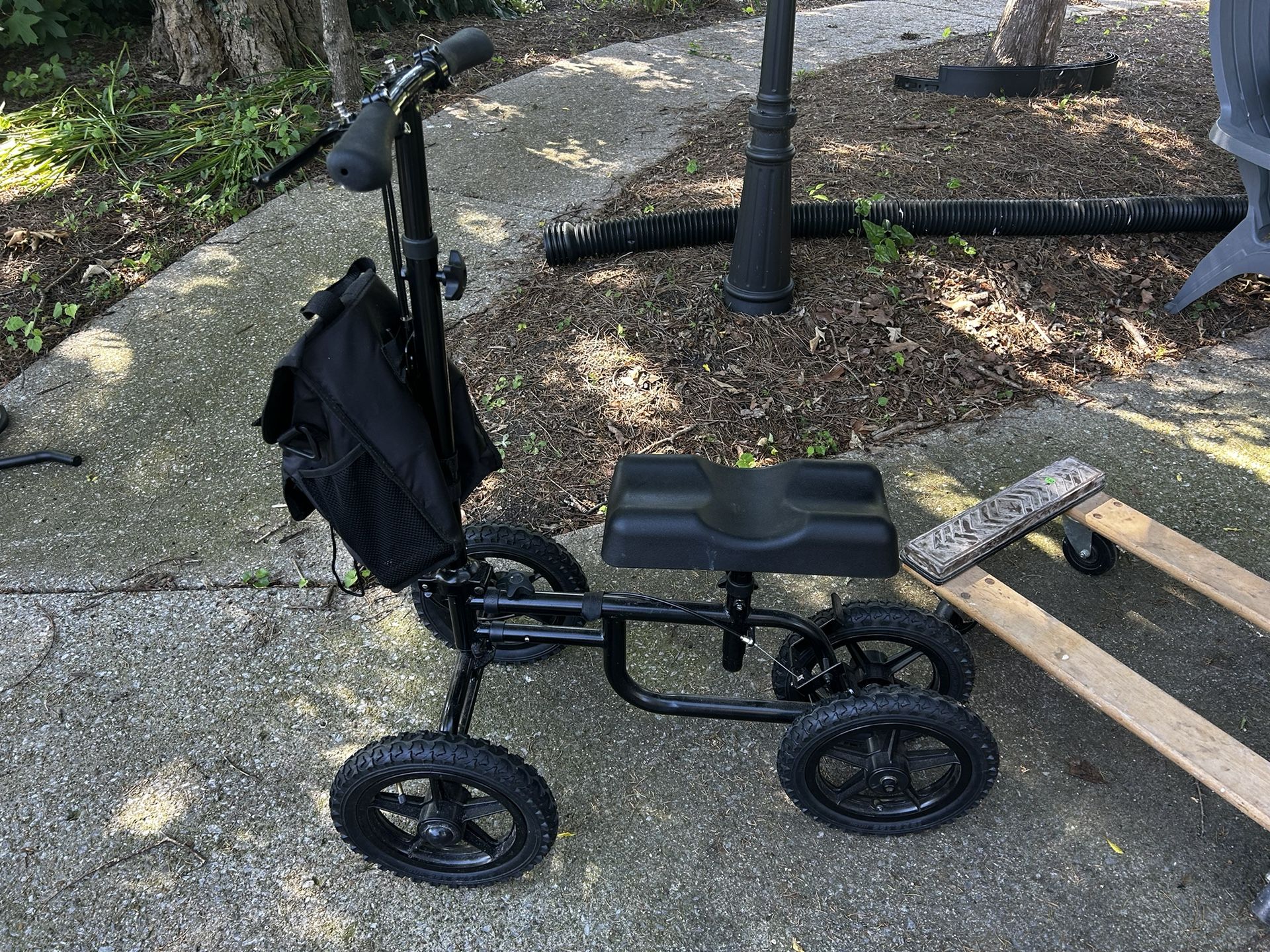 All-terrain Knee Scooter