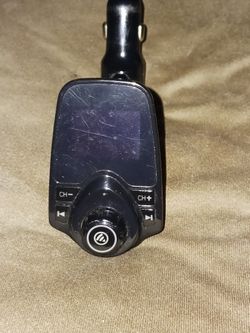 Wireless fm bluetooth transmitter