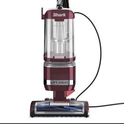 Shark Navigator Lift-Away ADV Upright Vacuum with PowerFins & Self-Cleaning Brushroll