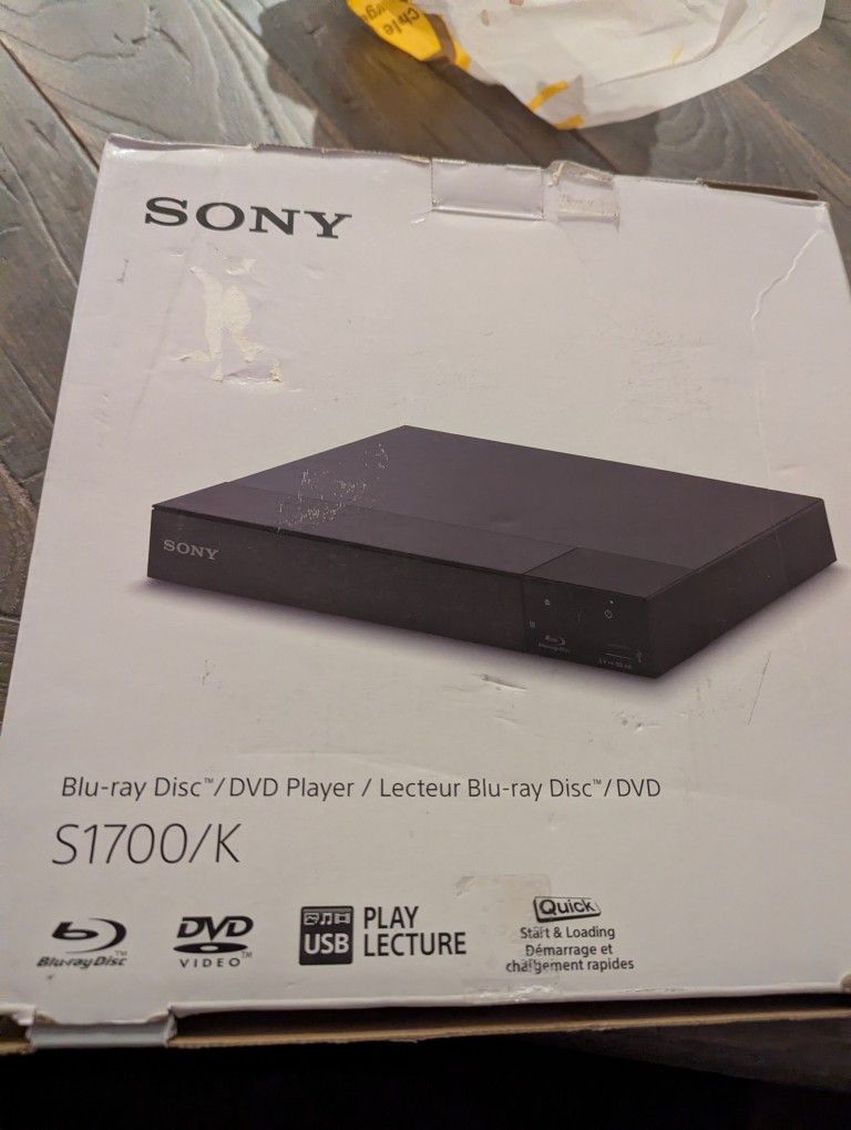 Sony BDP-S1700K Blu-ray DVD Player Dolby Digital TrueHD/DTS and DVD upscaling