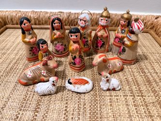 Vintage Mexican Folk Art Nativity Set