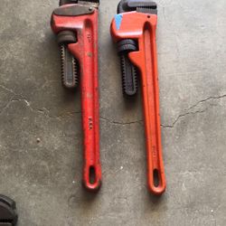 Wrench 