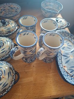 4 Ceramic Coffee Cups