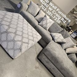 ✨️ Sectionals, 2pc Sofas ✨️ Furniture Queen Bedrooms, Dining Avail