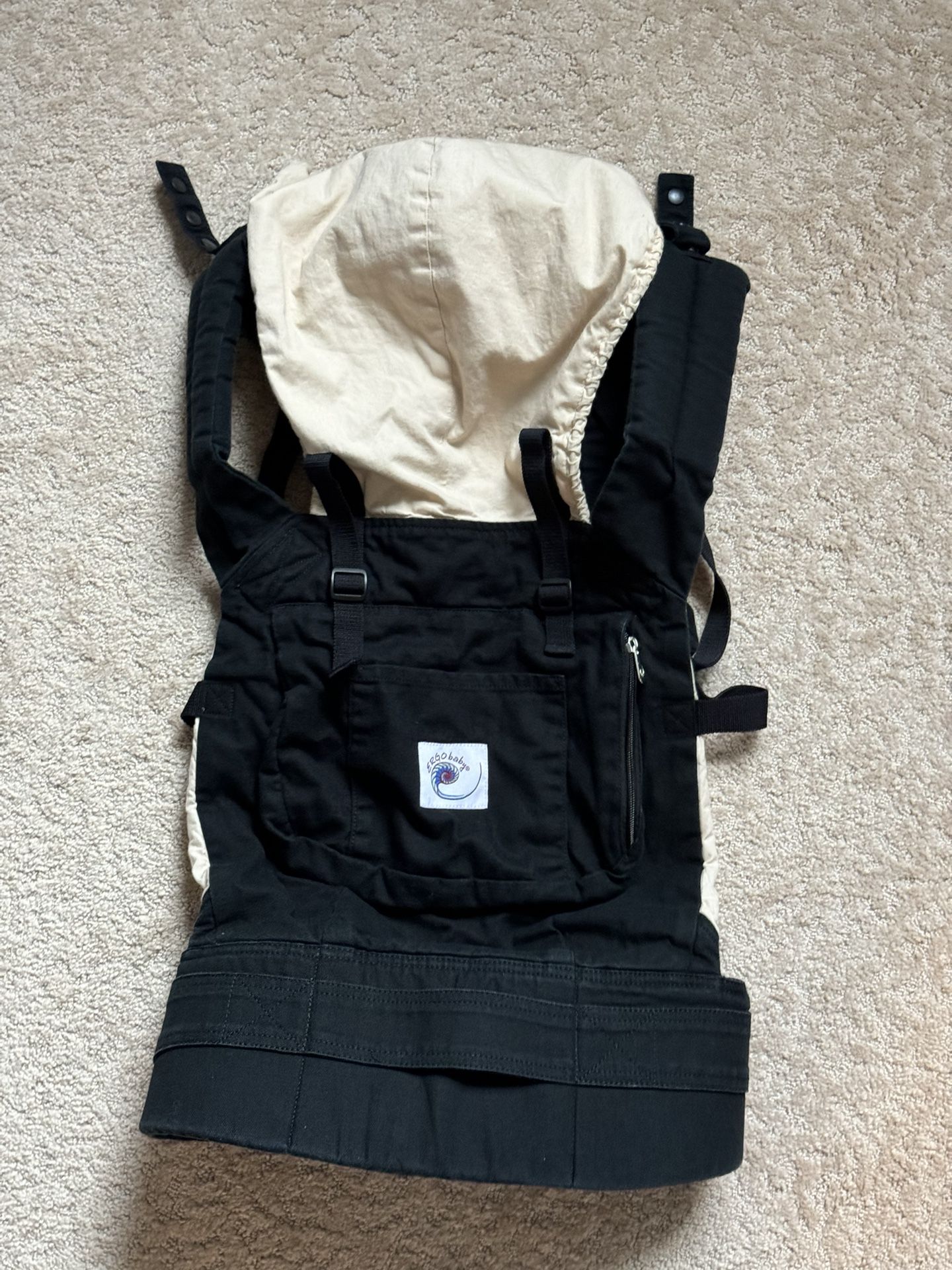  Ergobaby Baby Carrier With Infant Insert 