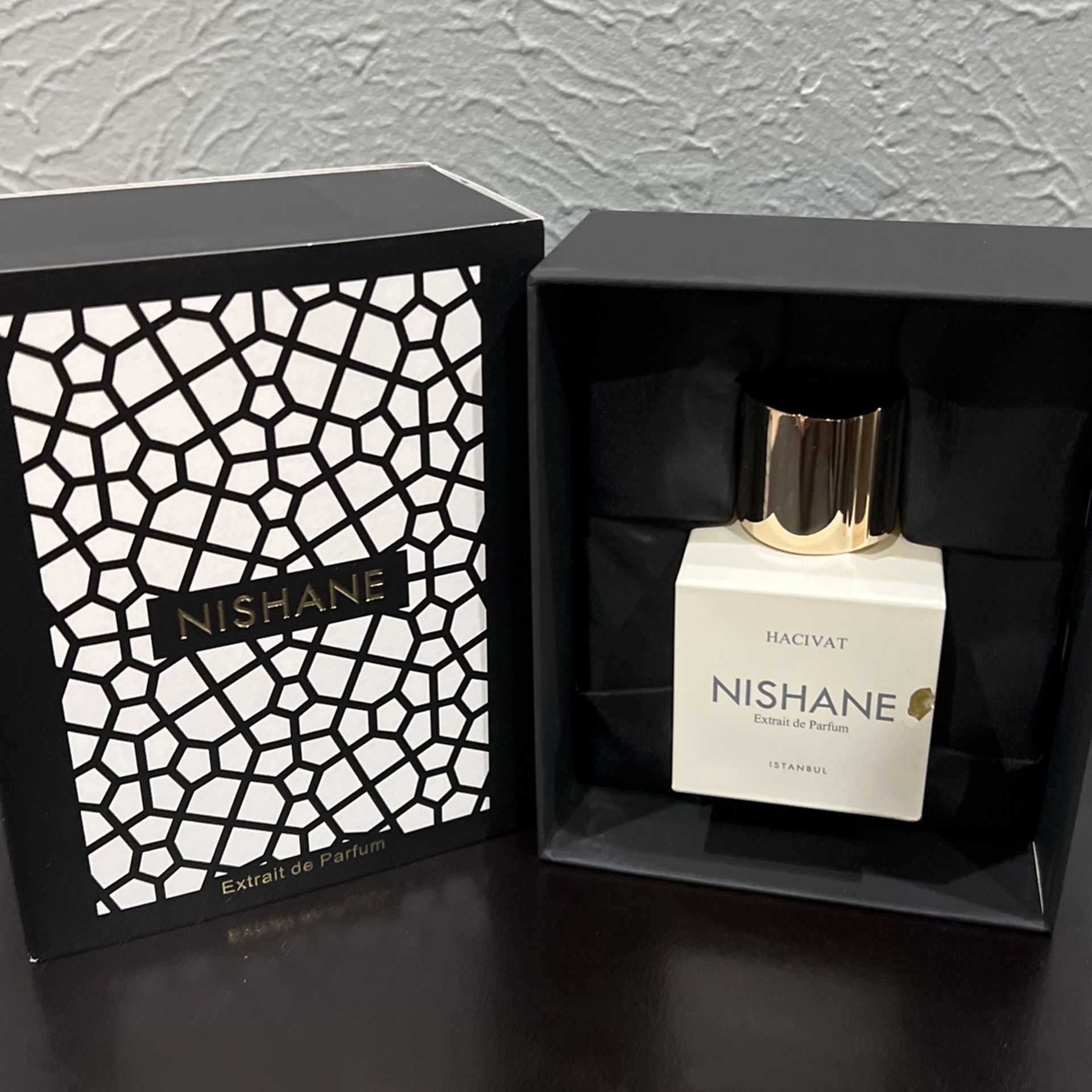 Nishane Hacivat Cologne 