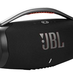 JBL - Boombox3 Portable Bluetooth Speaker - Black. In very good condition. Like new. Come with power cord. 