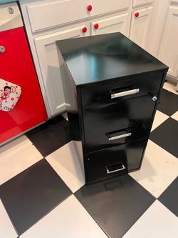 File cabinet