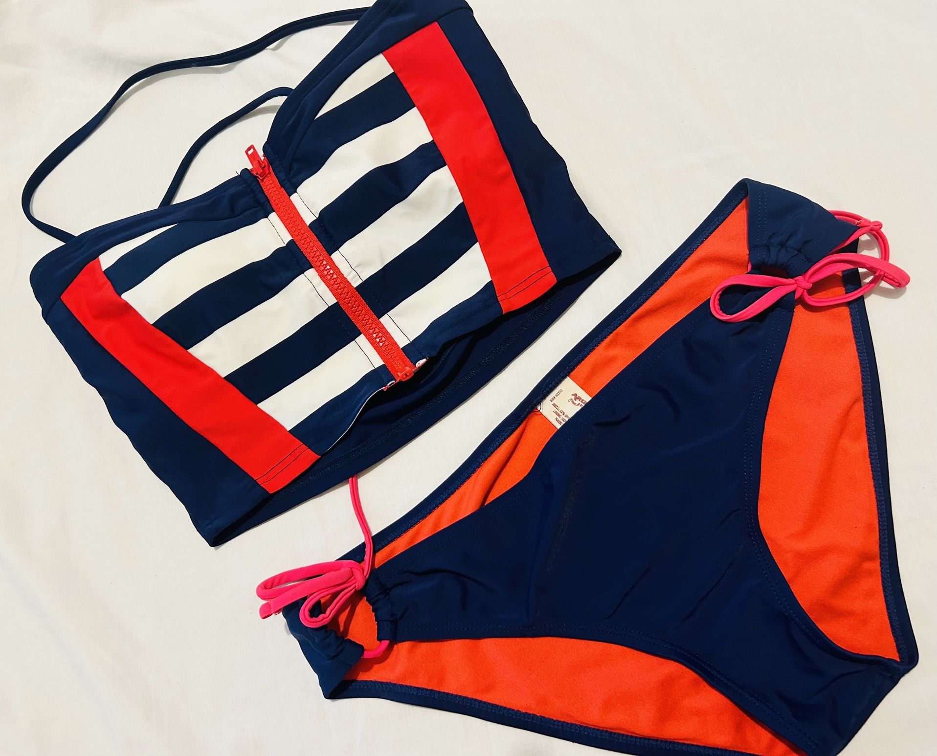 Arizona Jeans 2 Piece Bikini Size L