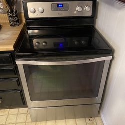 Electric Stove Perfect Condition Delivery Include 
