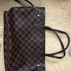 LV Purse Never Used