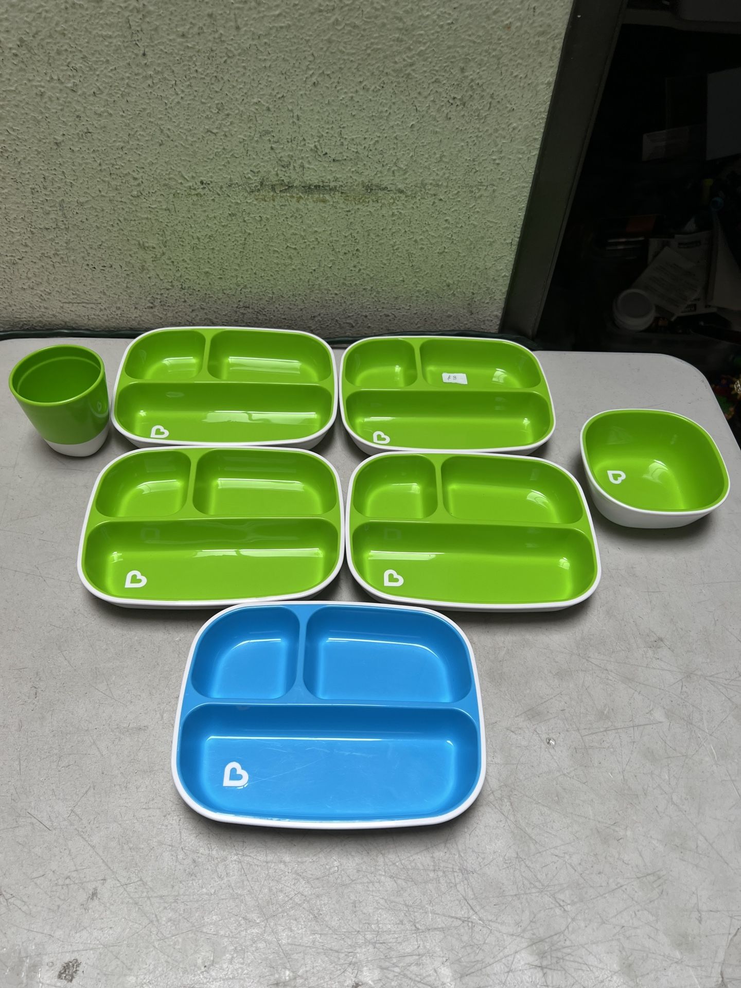 Munchkin Kids Divided Plates