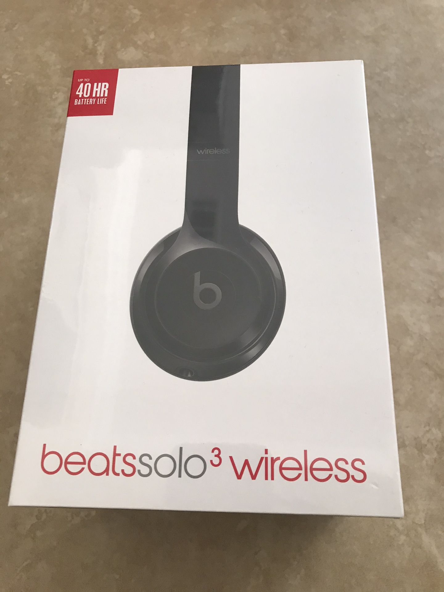 New Beats solo 3 wireless Black sealed