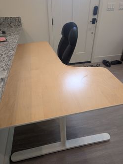 Desk (Office / Gaming)