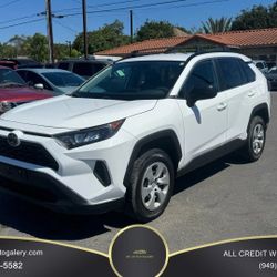 2020 Toyota Rav4 LE